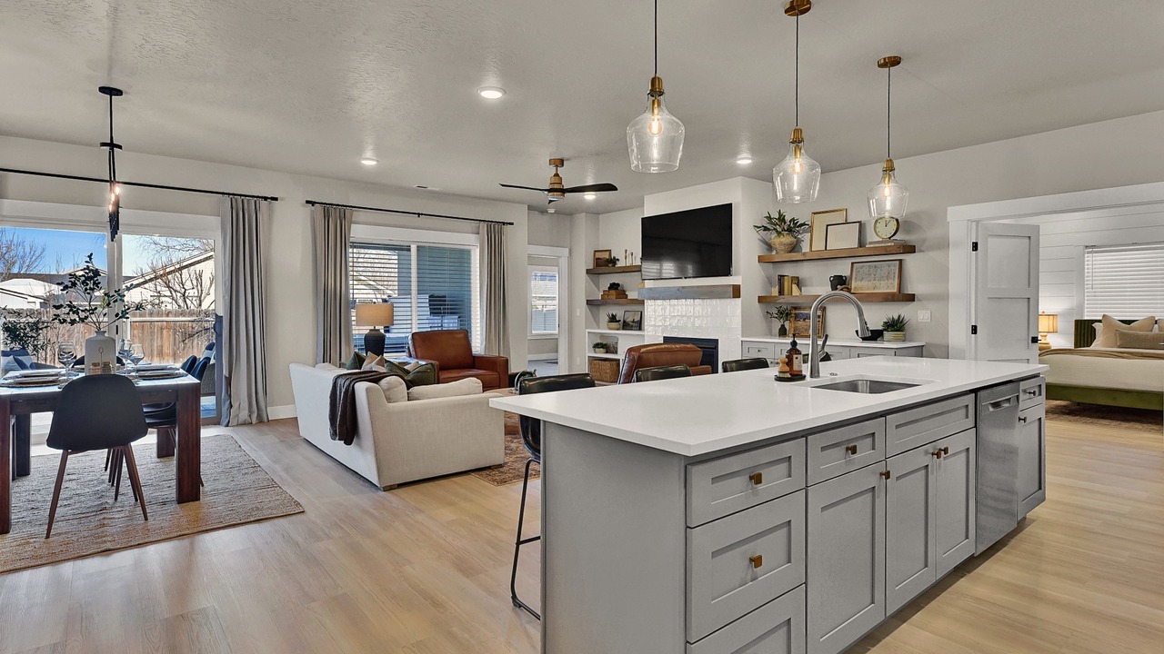 Photo of Others in Meridian