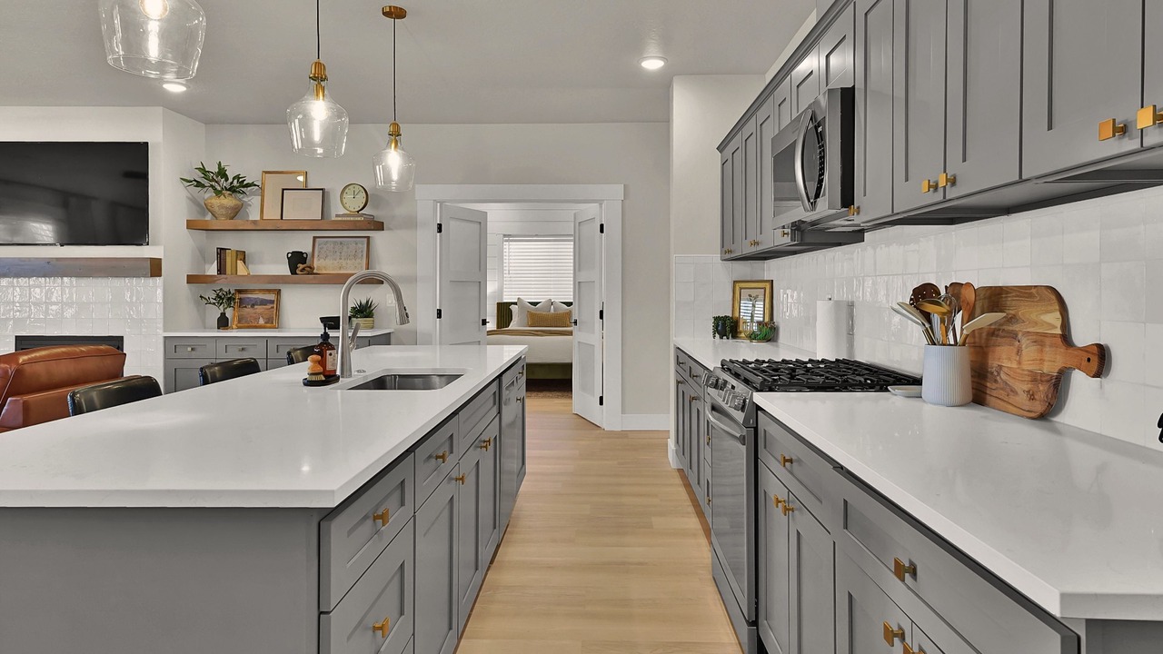 Photo of Others in Meridian