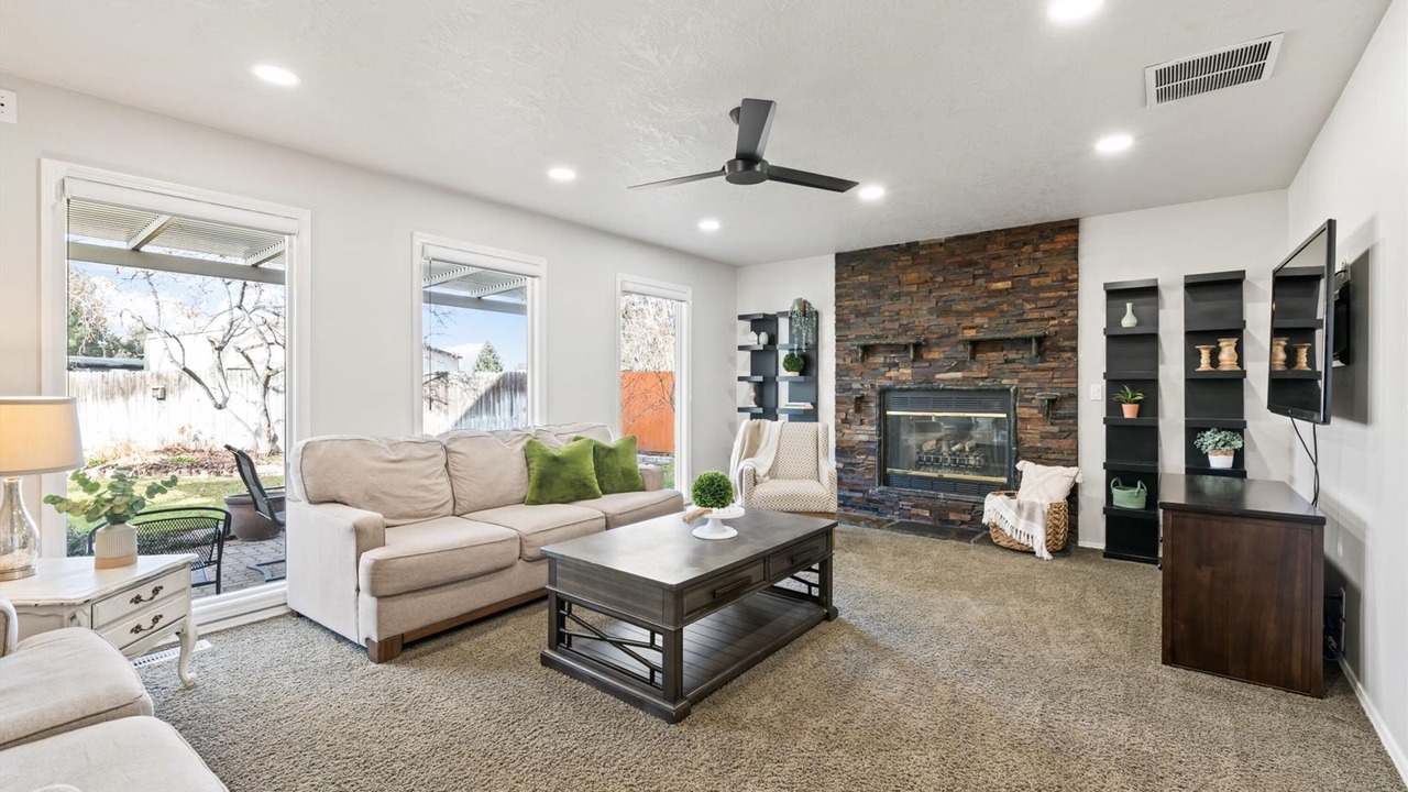 Photo of Others in Meridian