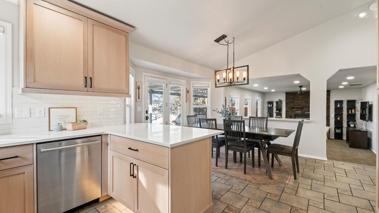 Photo of Others in Meridian