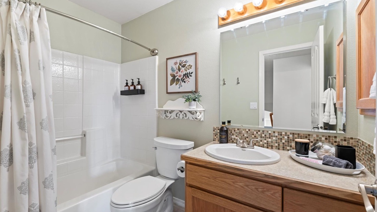 Photo of Others in Meridian