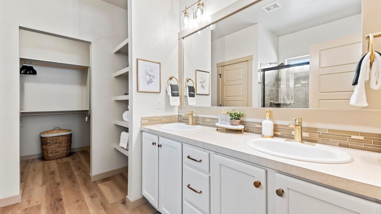 Photo of Others in Meridian