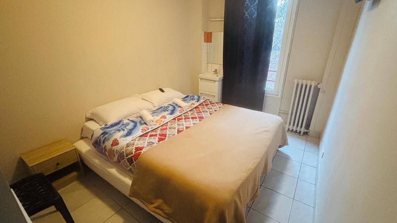 Photo of Bedroom in Chatillon