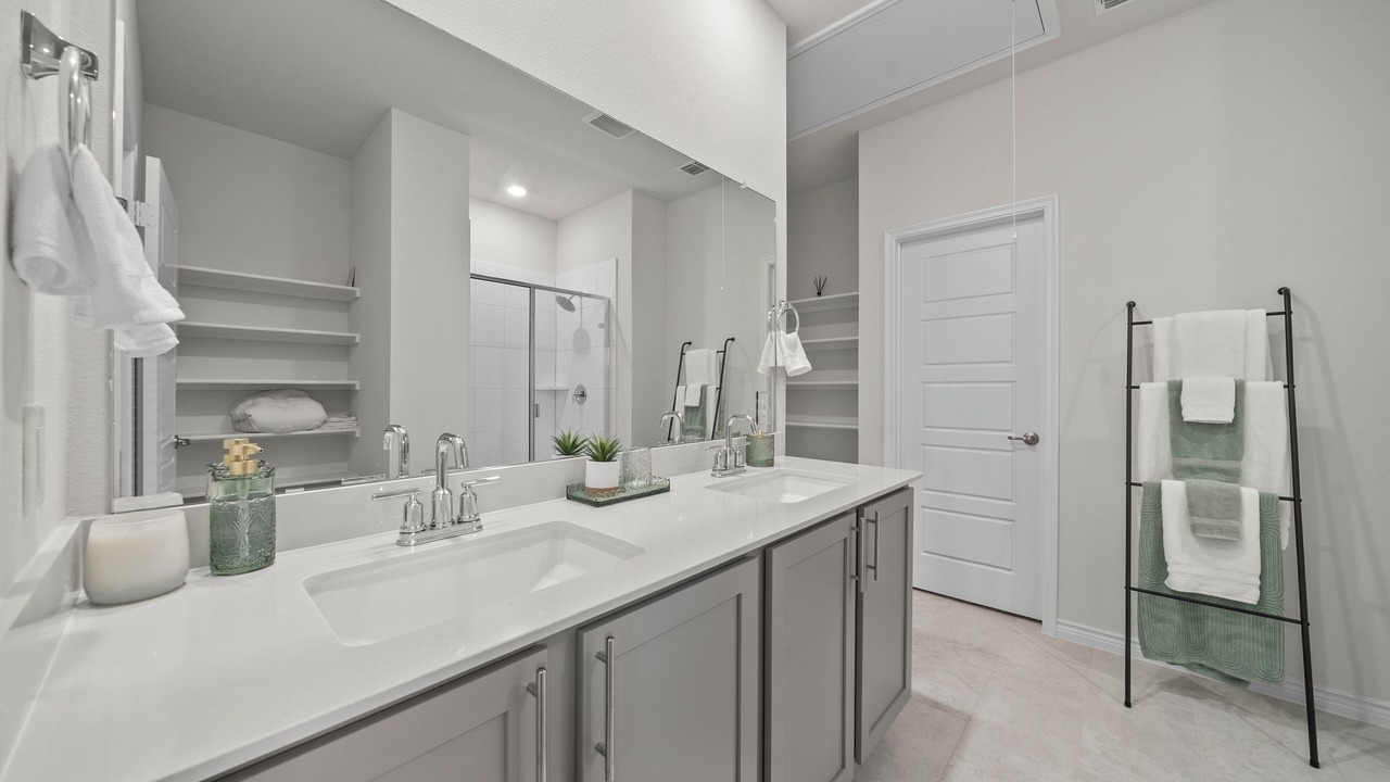 Photo of Bathroom in Aubrey