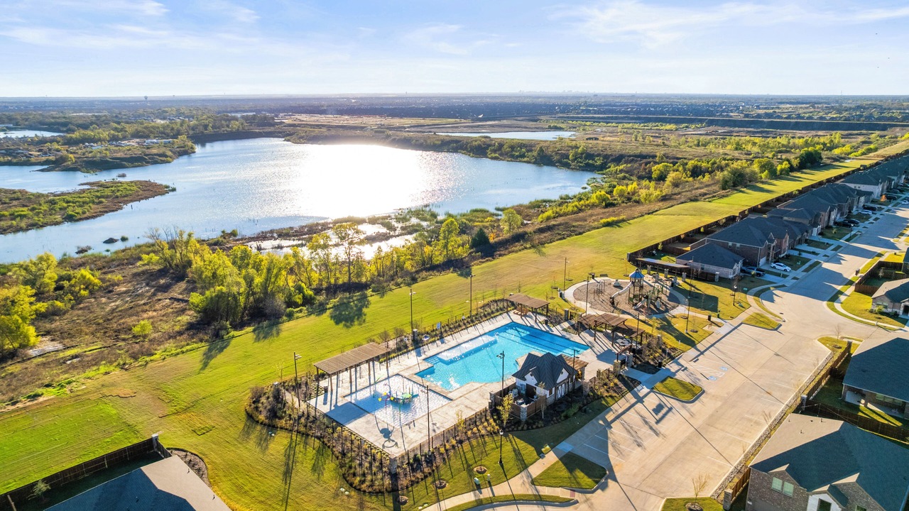 Photo of Outdoor in Aubrey
