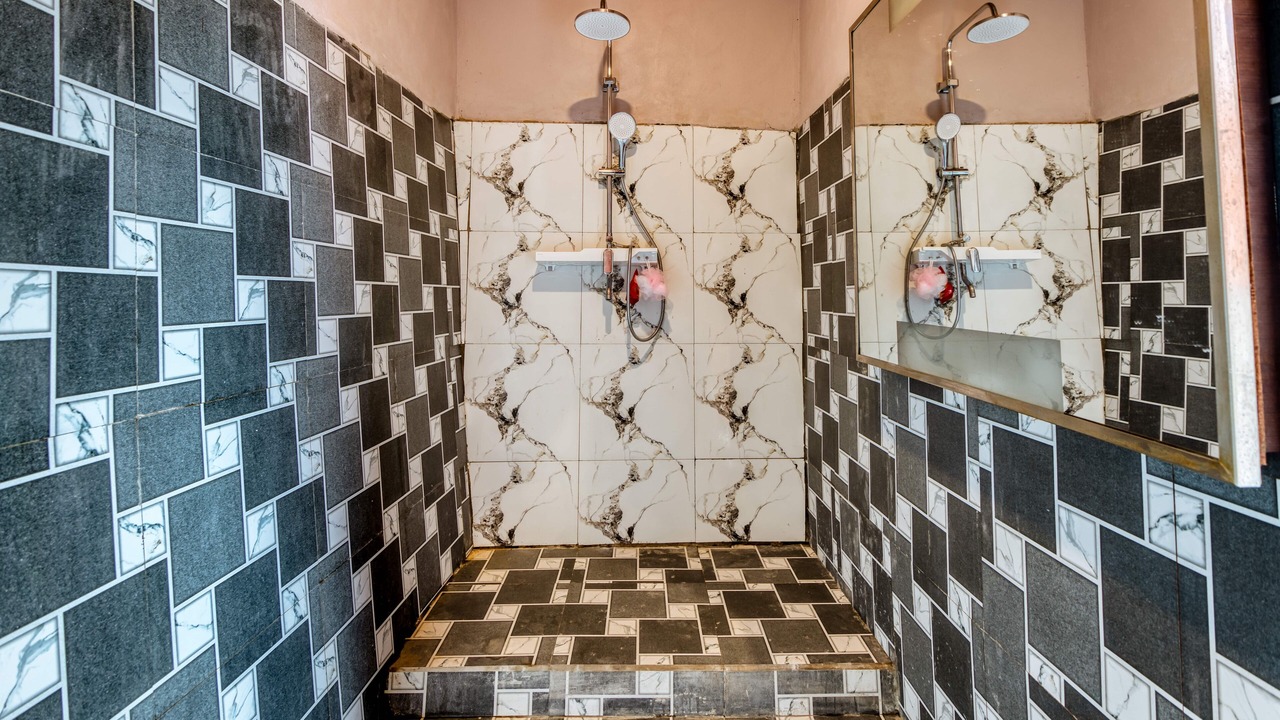 Photo of Patio Balcony in Tumbu Village