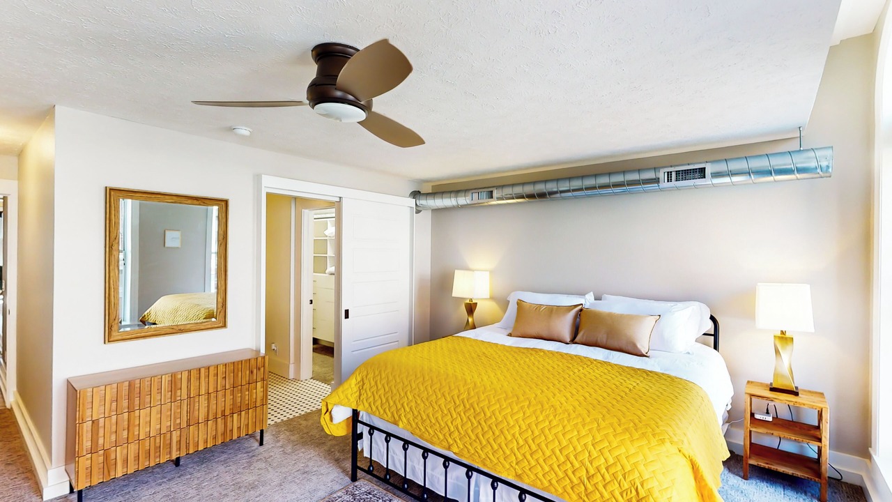 Photo of Others in Muncie