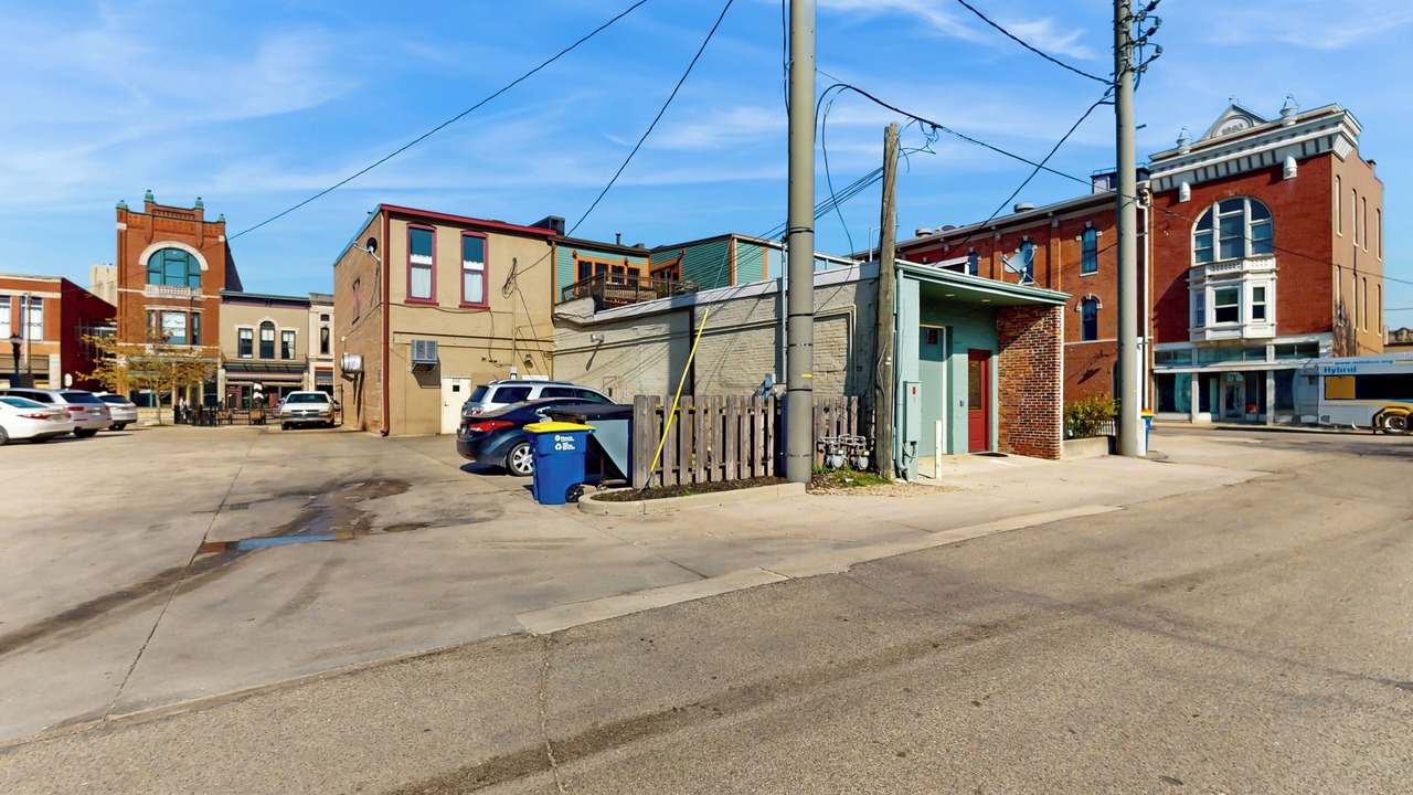 Photo of Others in Muncie