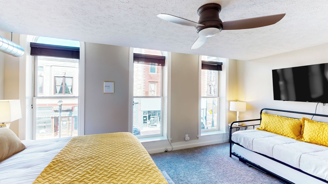 Photo of Others in Muncie