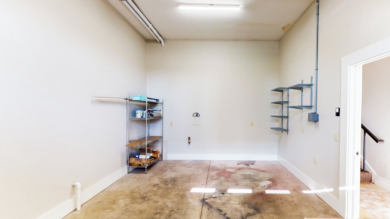 Photo of Others in Muncie