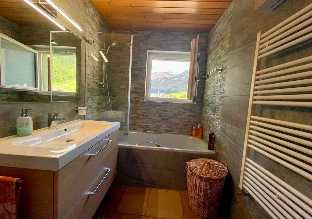 Photo of Bathroom in Poschiavo