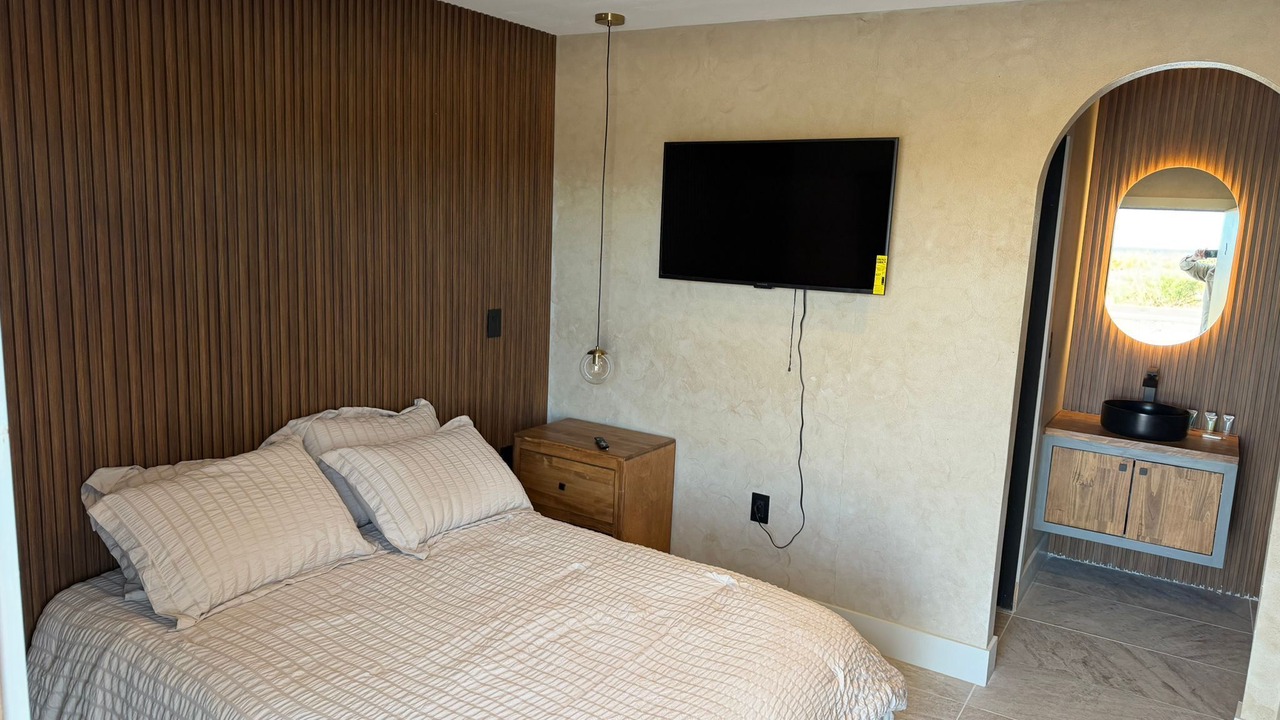 Photo of Bedroom in Shafter