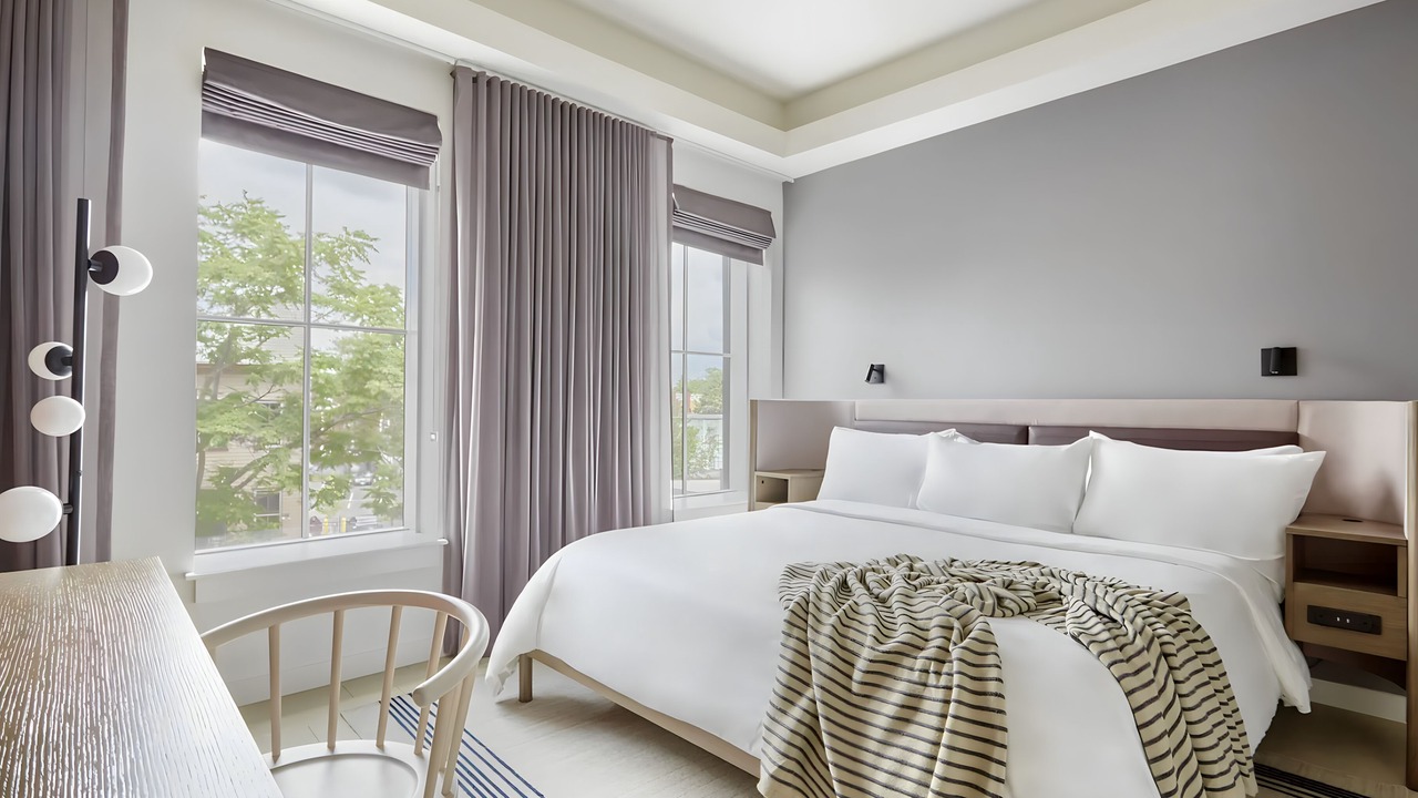 Photo of Bedroom in Central Square