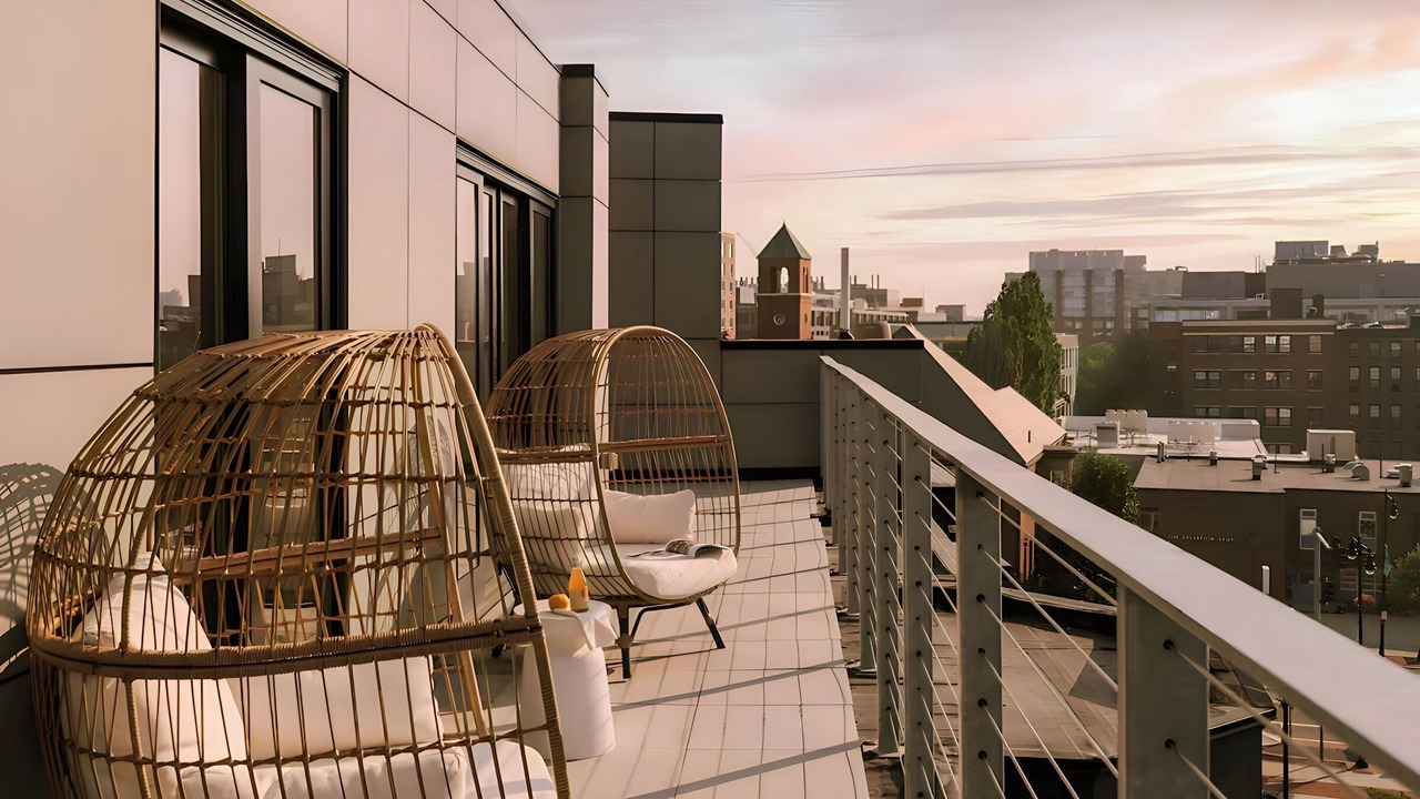 Photo of Patio Balcony in Central Square