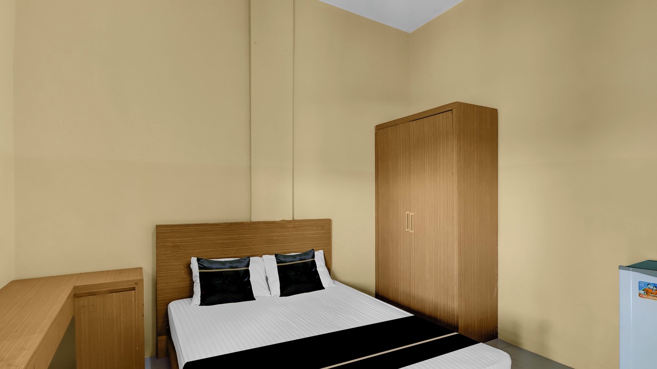 Photo of Bedroom in Sunset Road