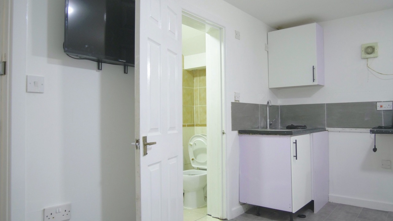 Photo of Others in Leamington Spa