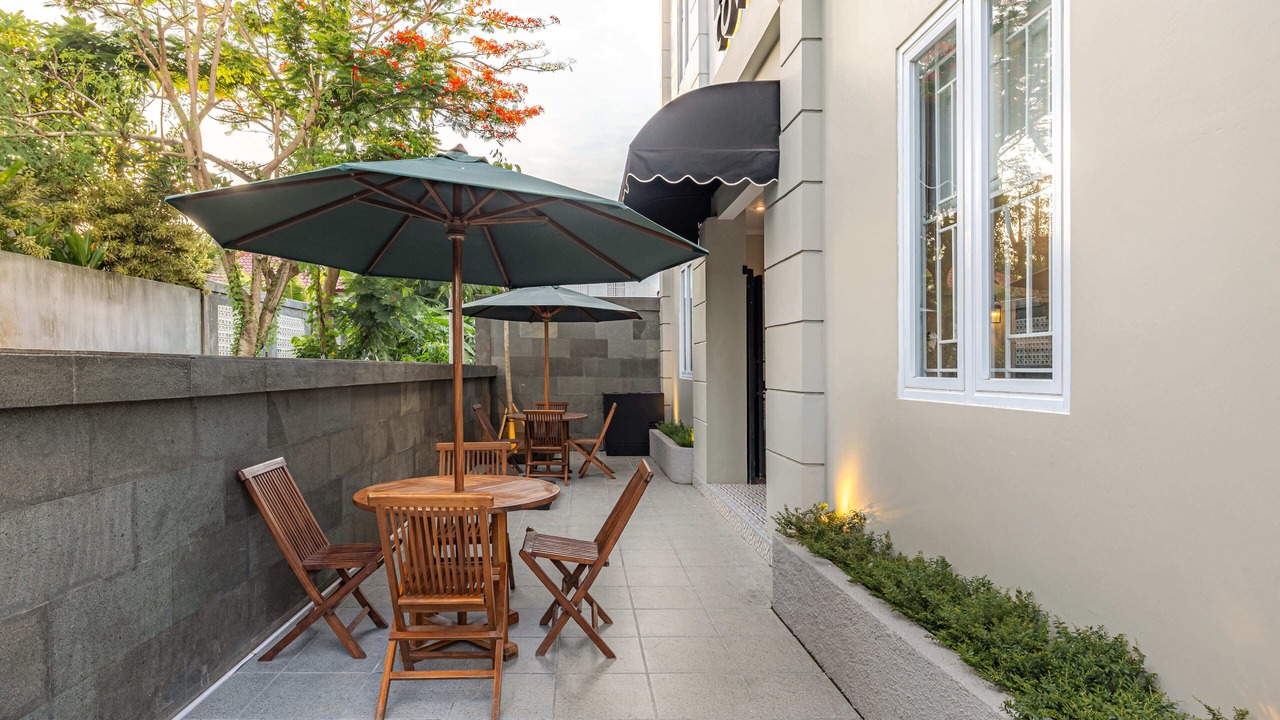 Photo of Patio Balcony in Taman Griya