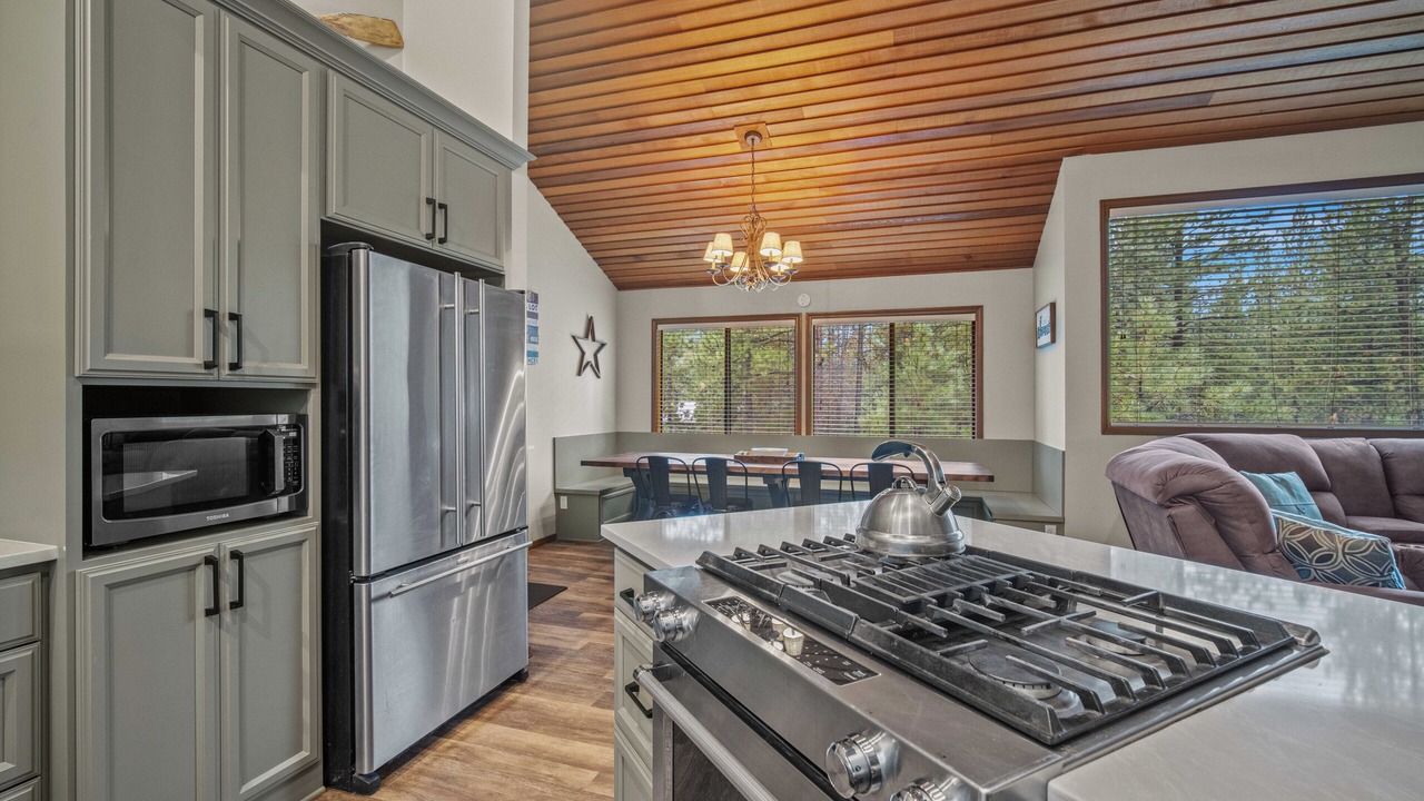 Photo of Kitchen in Sunriver