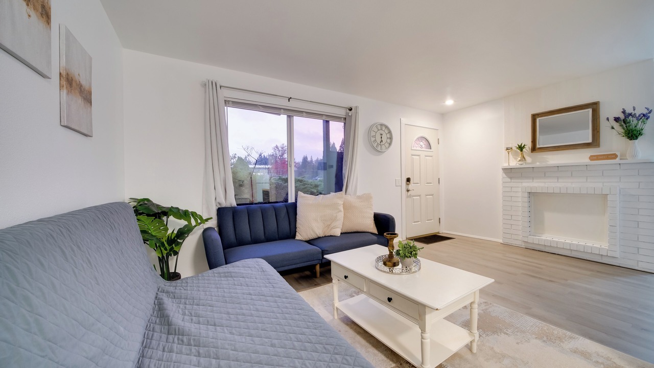 Photo of Others in Lake Hills