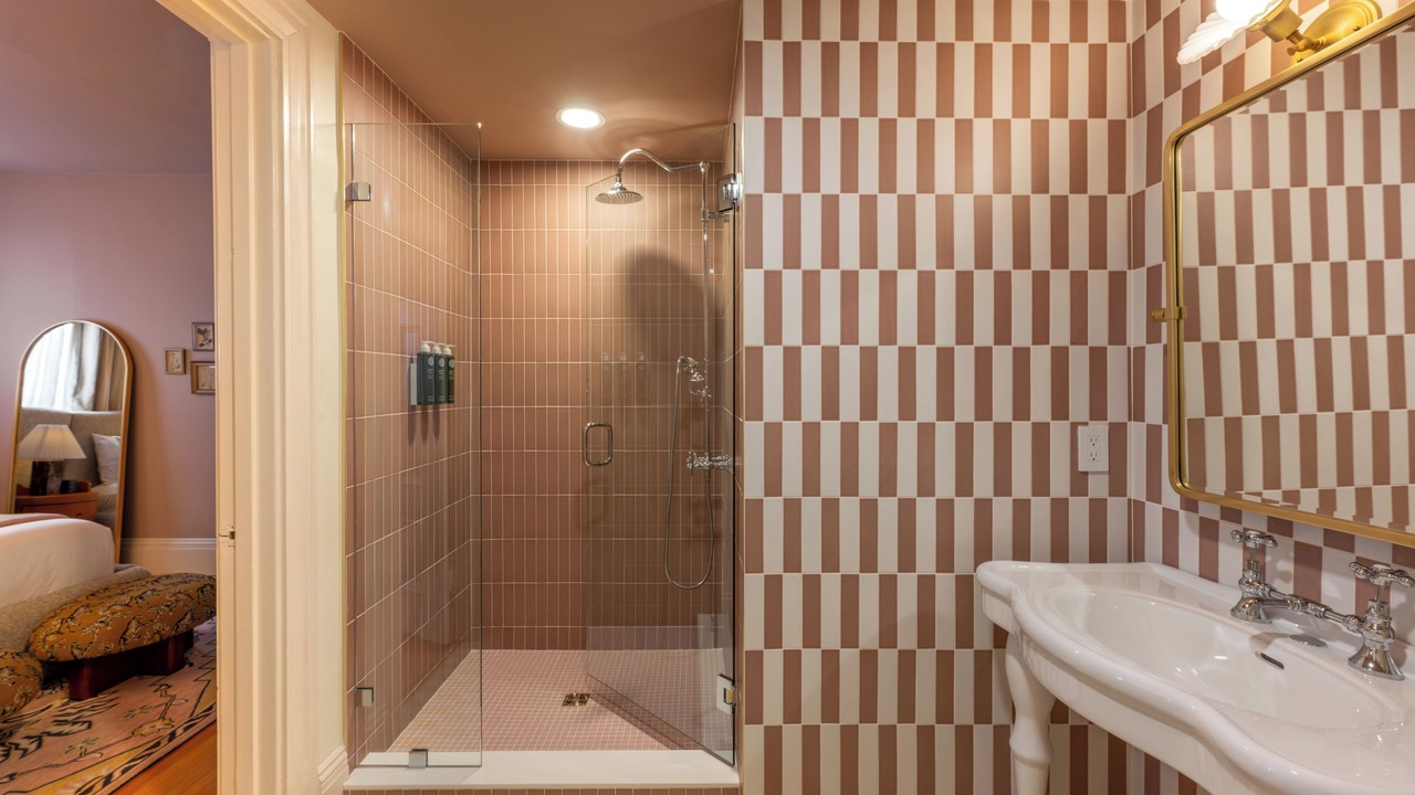 Photo of Bathroom in Corey Square