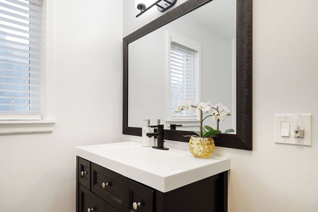 Photo of Bathroom in The Blue Mountains