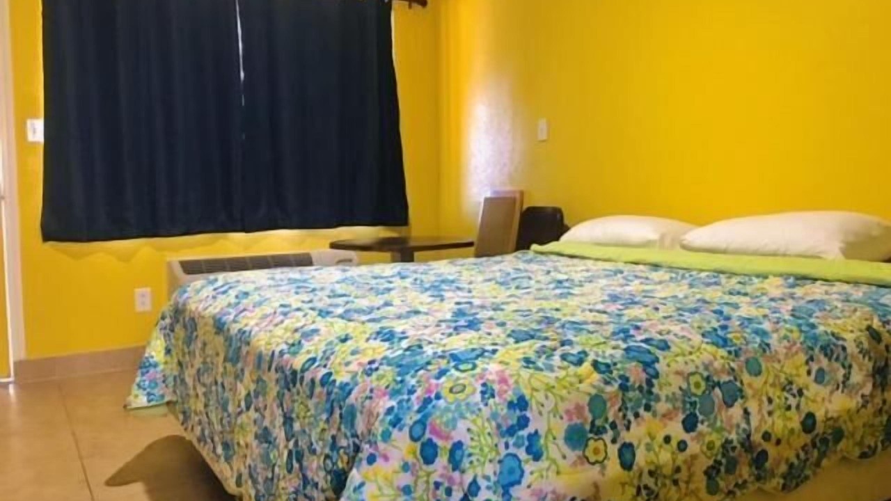 Photo of Bedroom in Oakland