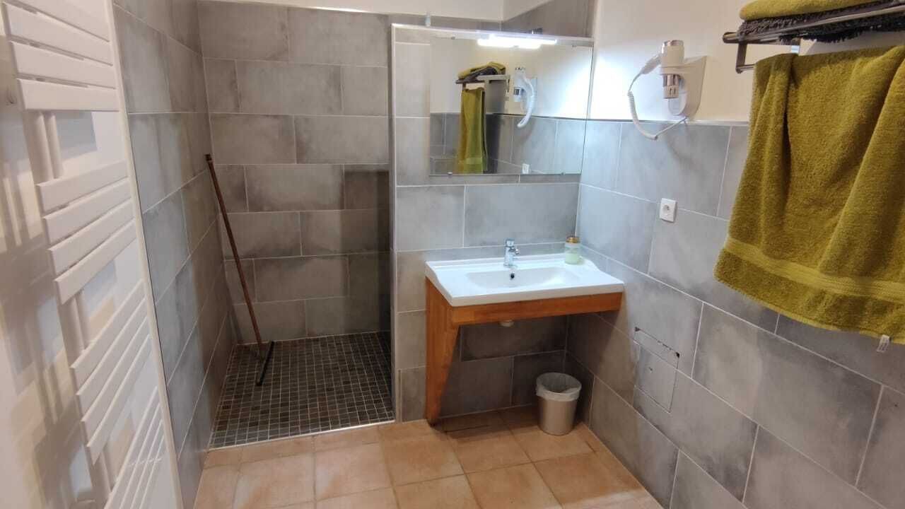 Photo of Bathroom in Manneville-es-Plains