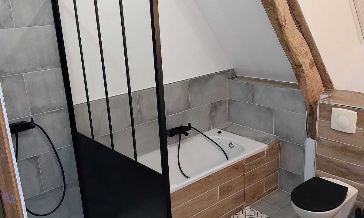 Photo of Bathroom in Manneville-es-Plains