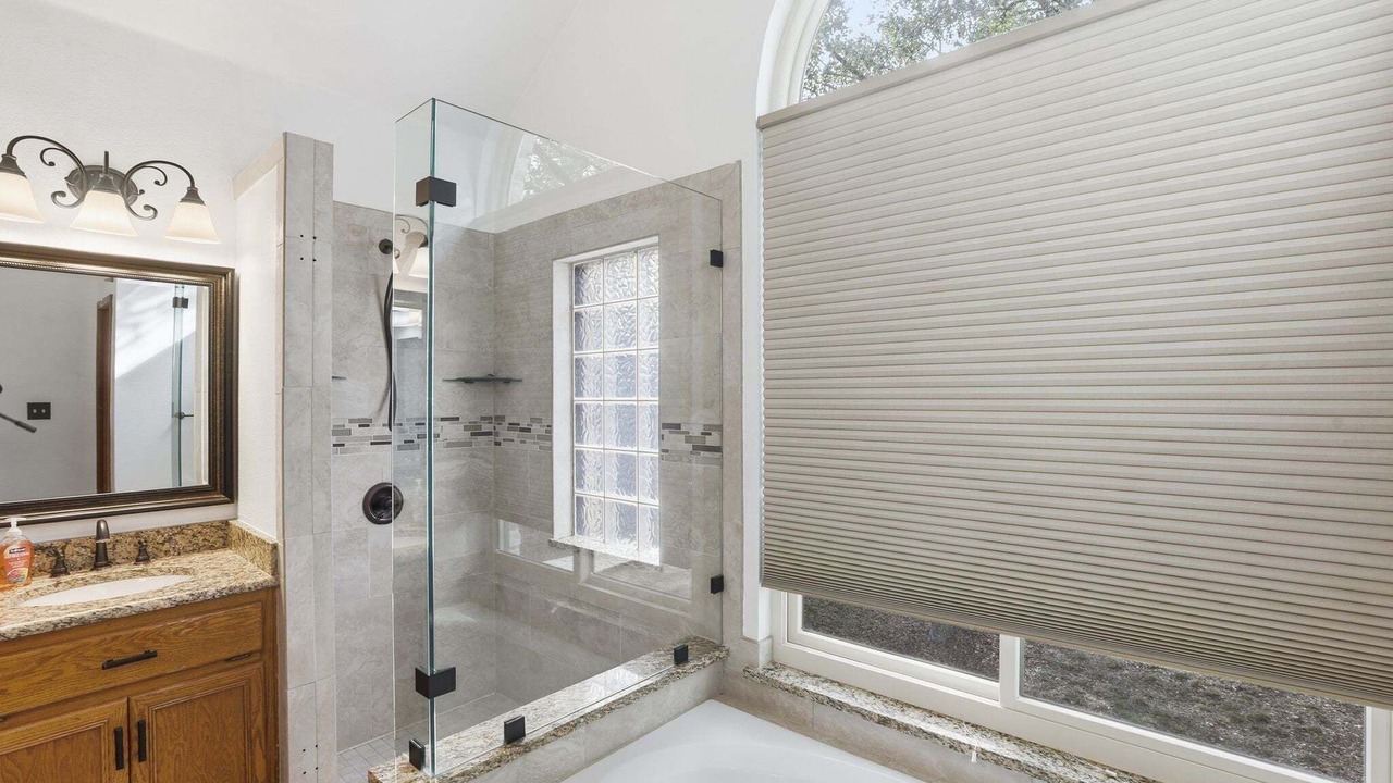 Photo of Bathroom in Leander