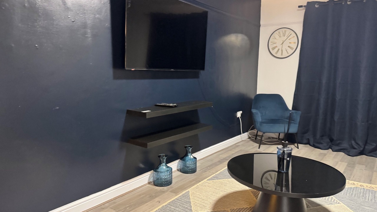 Photo of Livingroom in North End