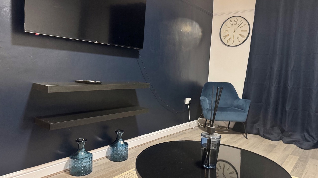 Photo of Livingroom in North End