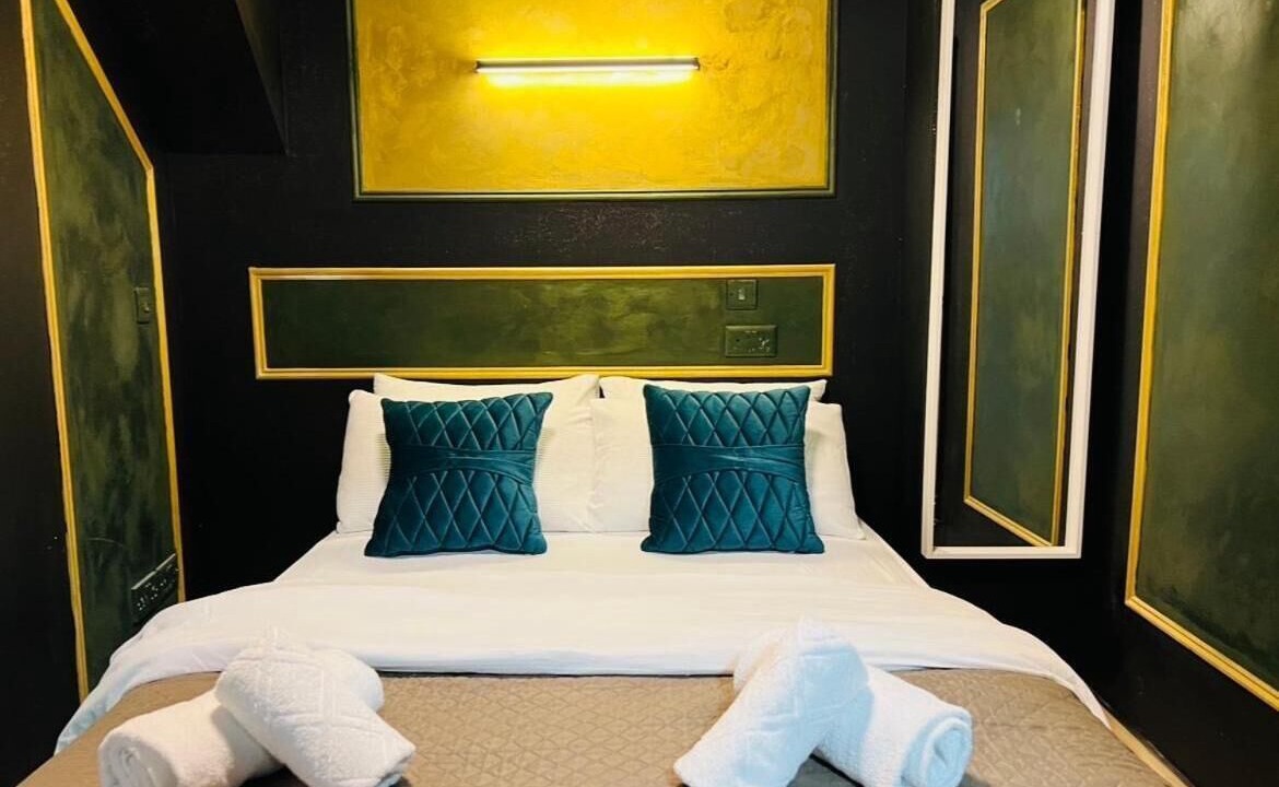 Photo of Others in Palmers Green