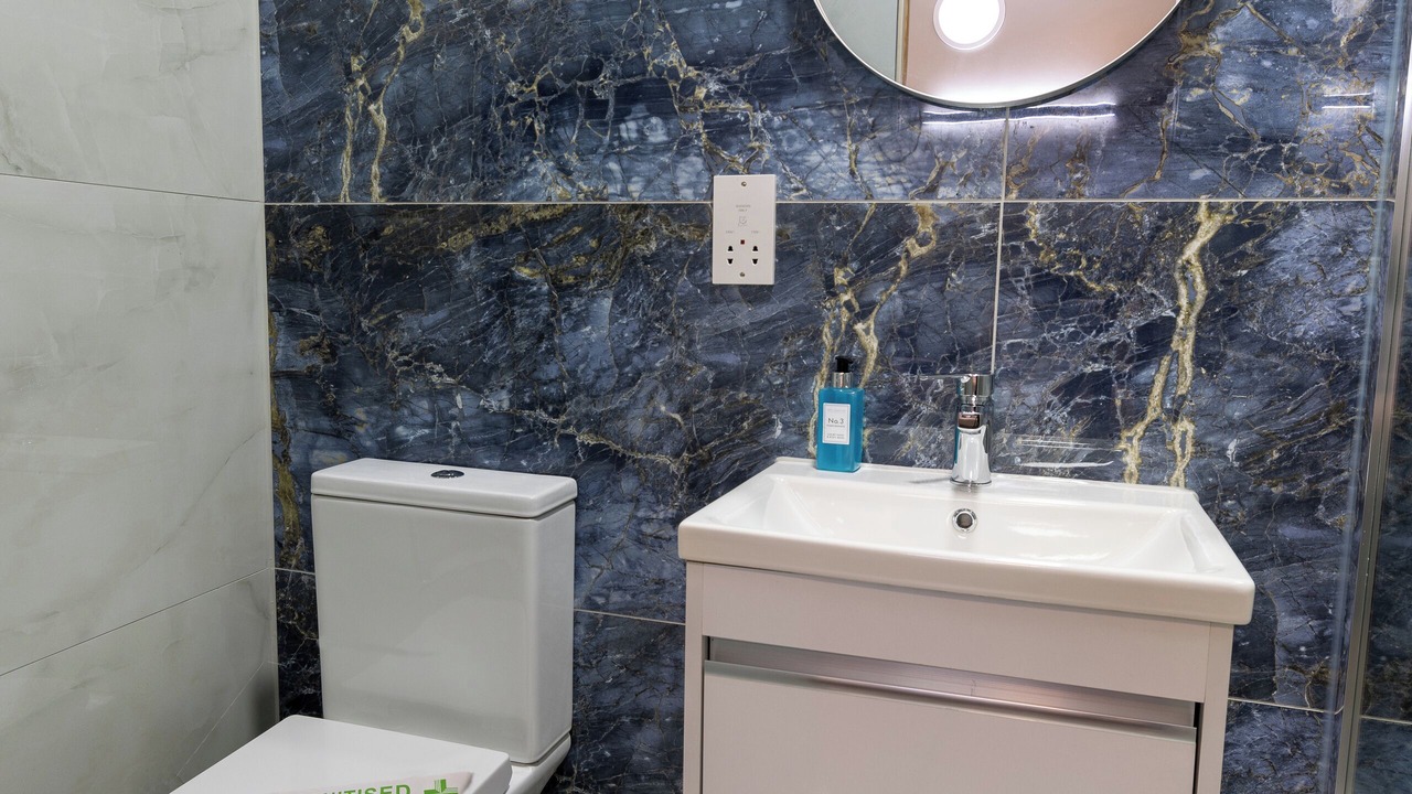 Photo of Others in Palmers Green