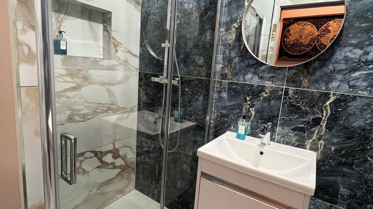 Photo of Others in Palmers Green