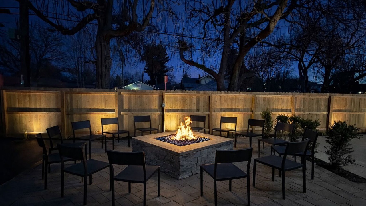 Photo of Livingroom in North End