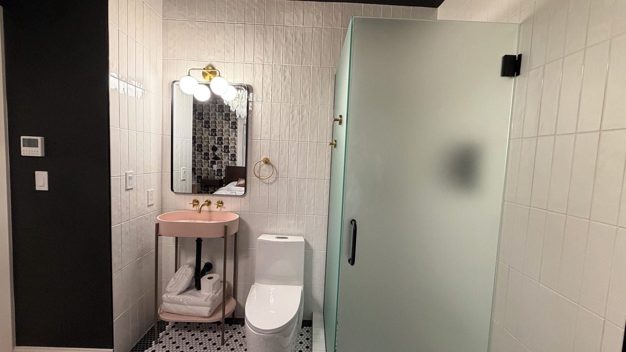 Photo of Others in North End