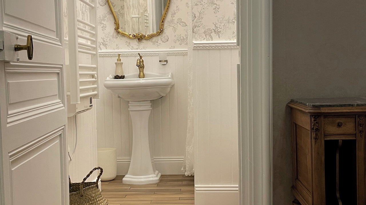 Photo of Bathroom in Chatellerault