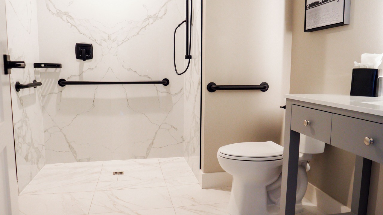 Photo of Bathroom in Gulfport