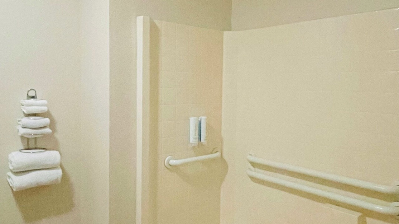 Photo of Bathroom in Martell
