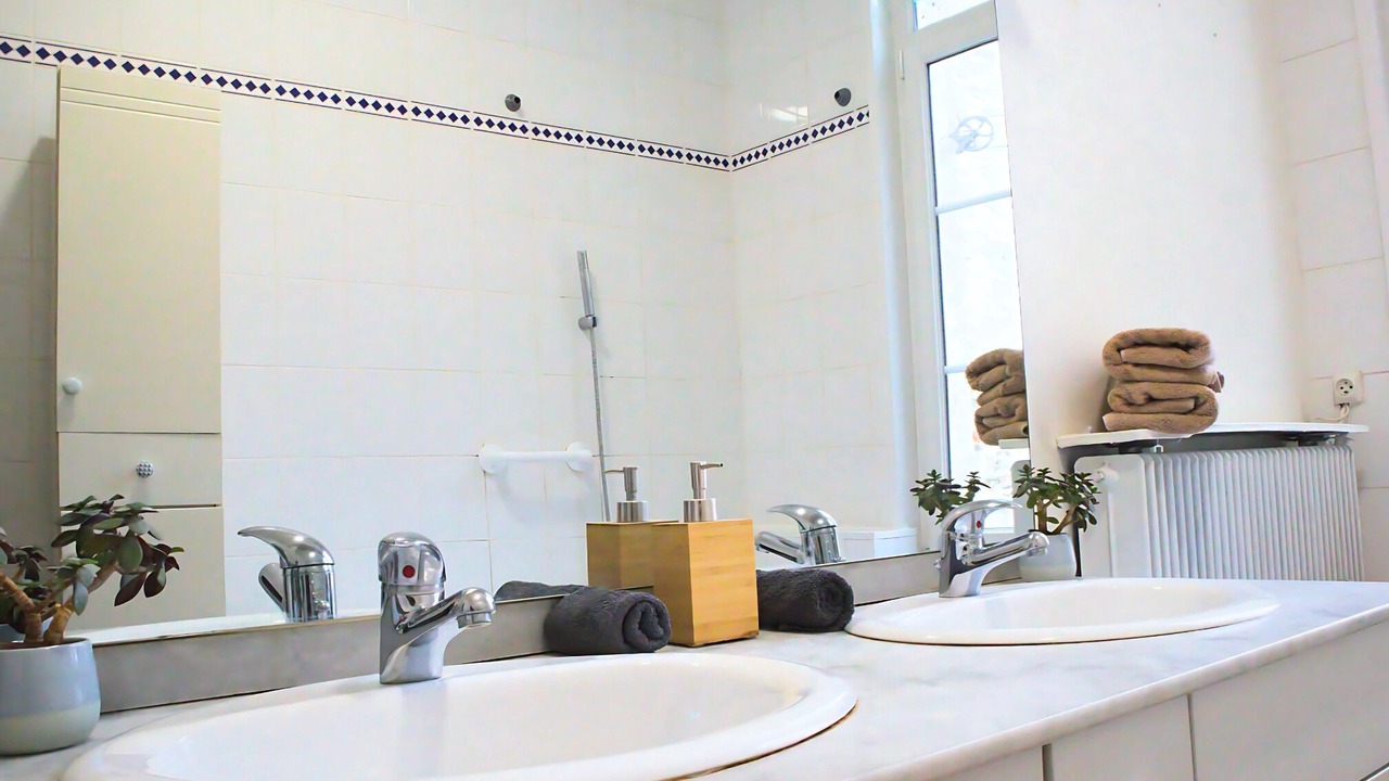 Photo of Bathroom in Saint-Omer