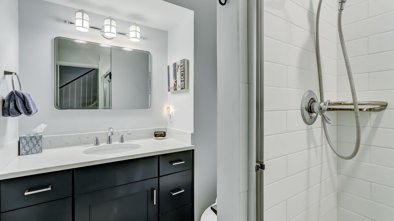 Photo of Bathroom in Fernandina Beach