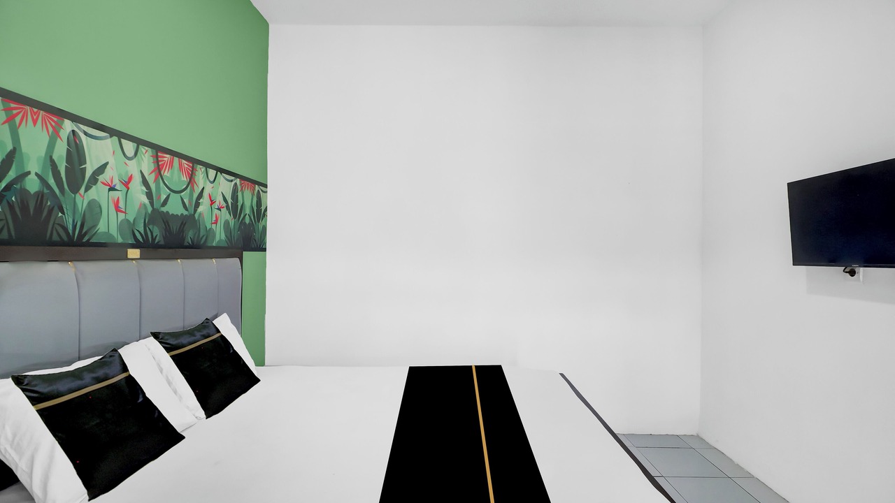 Photo of Bedroom in Sunset Road