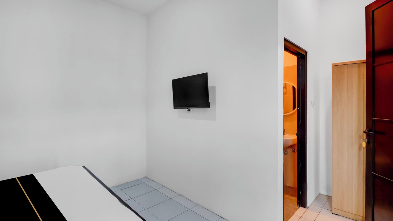 Photo of Bedroom in Sunset Road