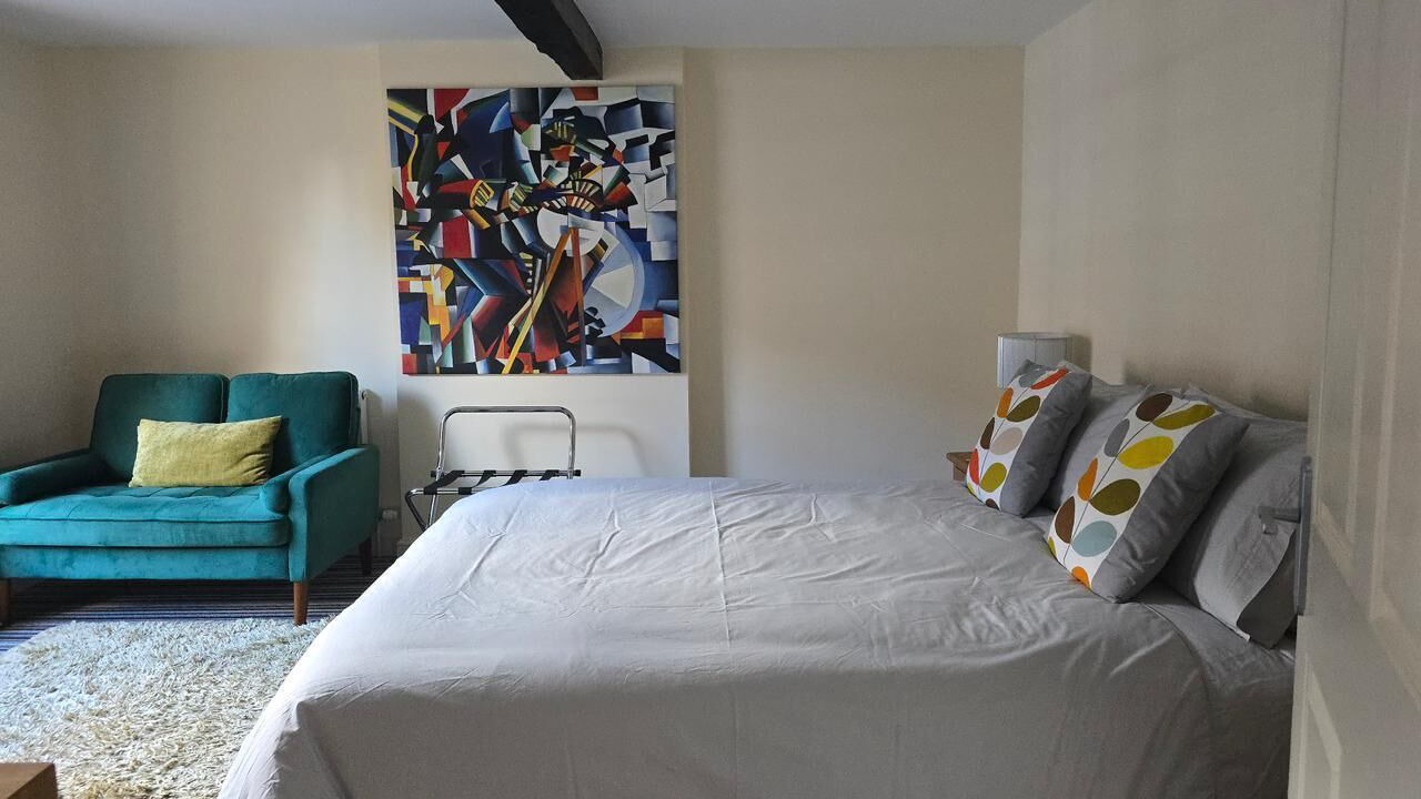 Photo of Bedroom in Llanidloes