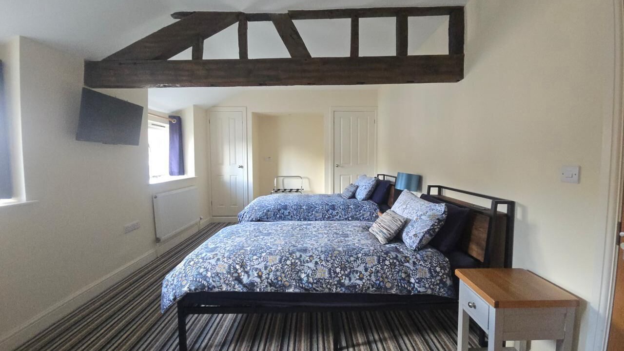 Photo of Bedroom in Llanidloes