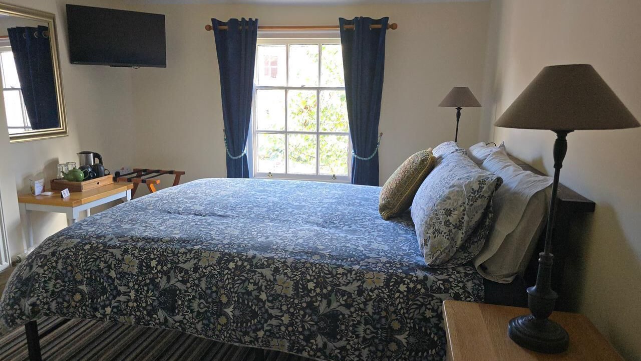 Photo of Bedroom in Llanidloes