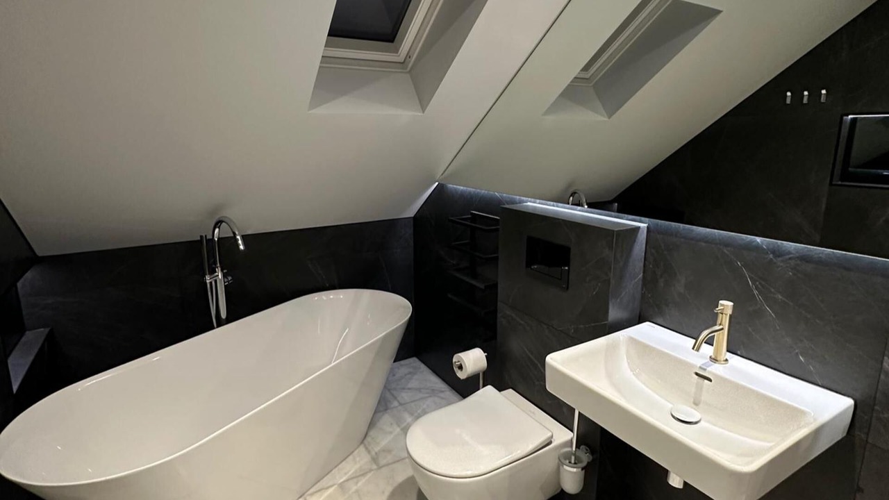 Photo of Others in Falkirk