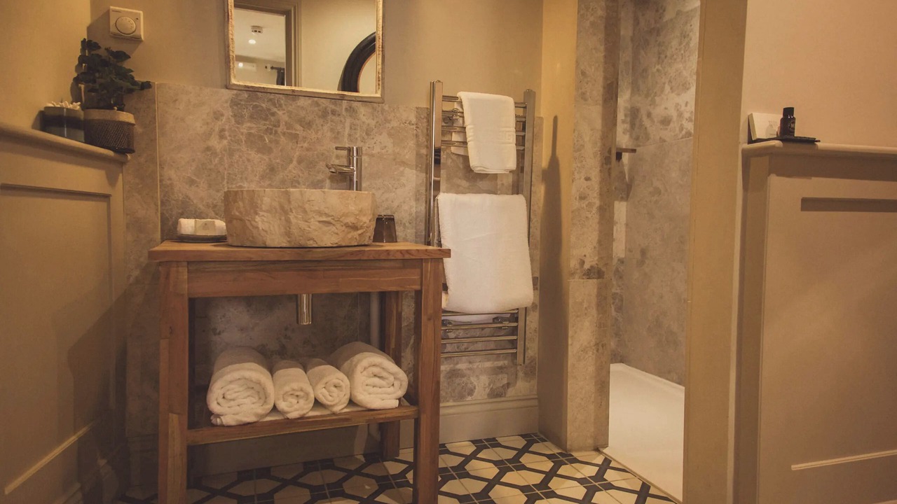 Photo of Others in Stockbridge