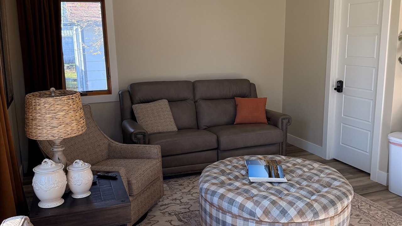 Photo of Livingroom in Lewistown