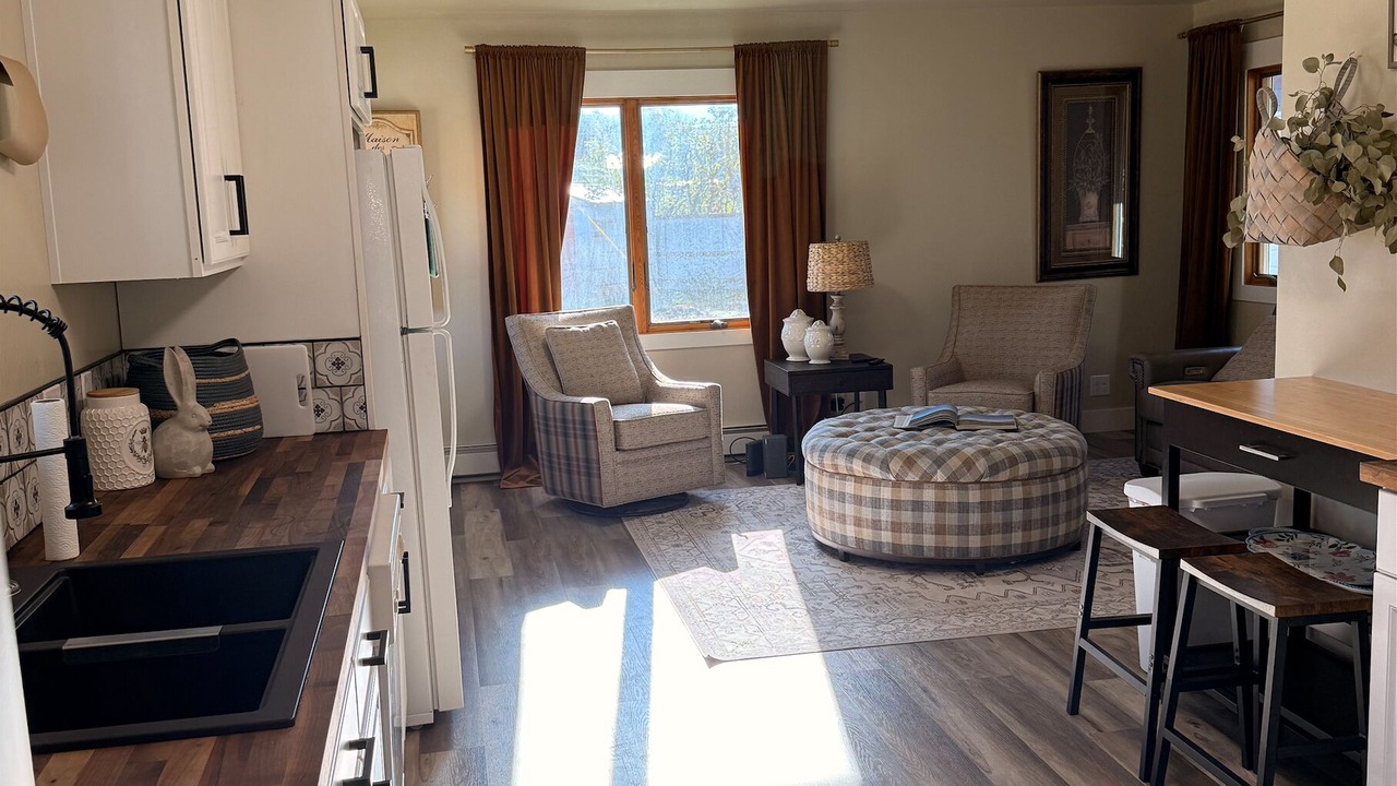 Photo of Livingroom in Lewistown